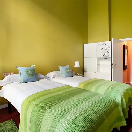 Rent Eixample شقة برشلونة
