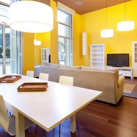 Rent Eixample Apartment *