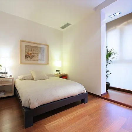 Rent Eixample Apartment *