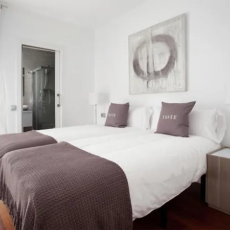 Rent Eixample Apartment *