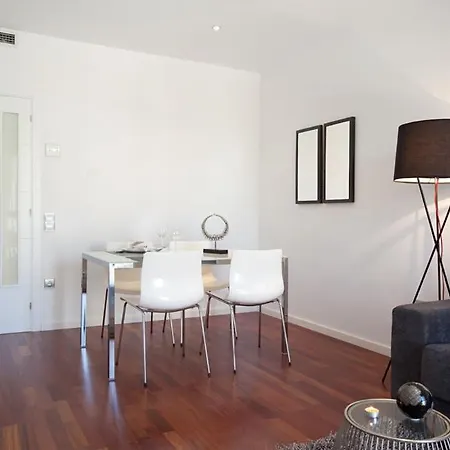 Rent Eixample Apartment